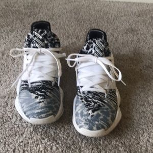 Adidas Harden Vol 4 cookies and cream mens size 8.5